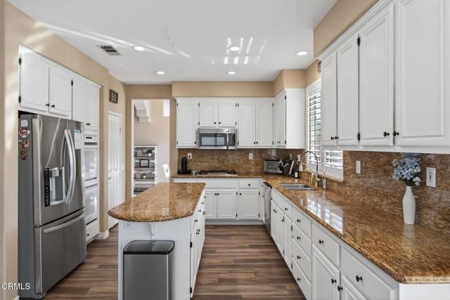 4867 Corte Olivas, Camarillo, CA 93012