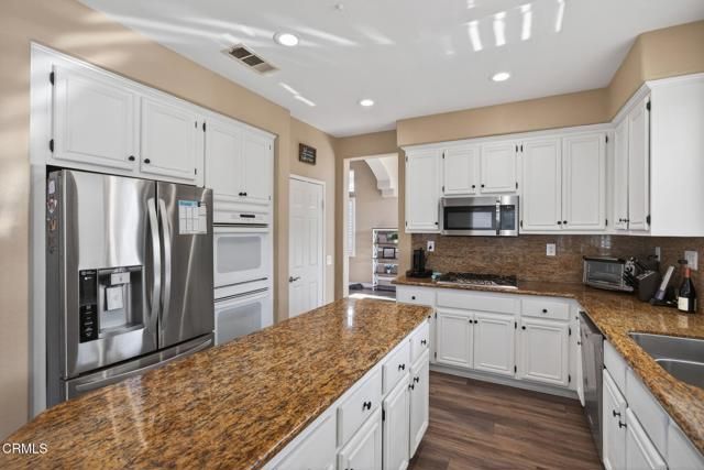 4867 Corte Olivas, Camarillo, CA 93012