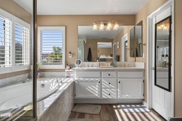 4867 Corte Olivas, Camarillo, CA 93012