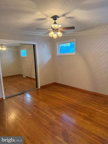11 SCOTLAND ROAD, Chambersburg, PA 17201