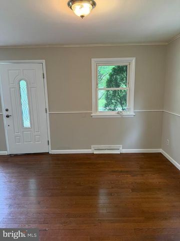 11 SCOTLAND ROAD, Chambersburg, PA 17201