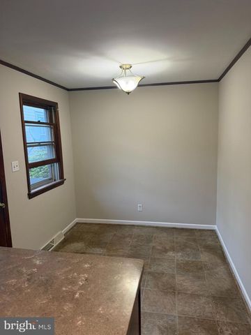 11 SCOTLAND ROAD, Chambersburg, PA 17201