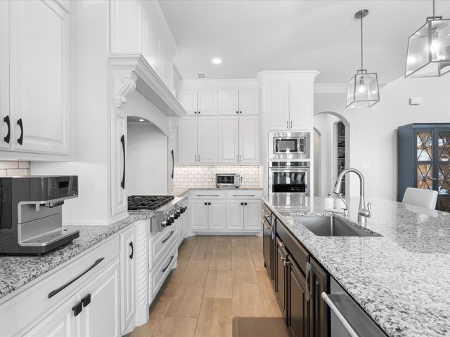 212 Nueces Trail, Aledo, TX 76008