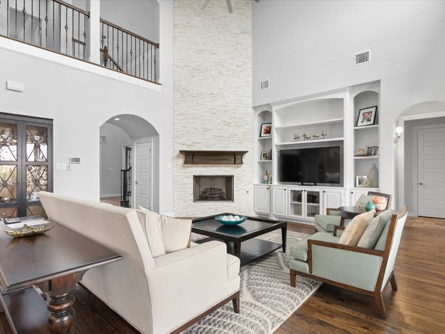 212 Nueces Trail, Aledo, TX 76008