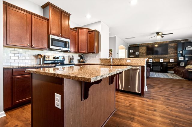 132 Lakestone Road, Moncks Corner, SC 29461