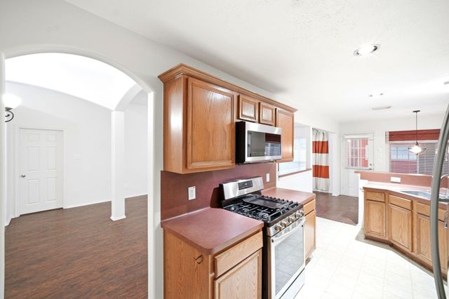 6931 Hamilton Falls Lane, Spring, TX 77379