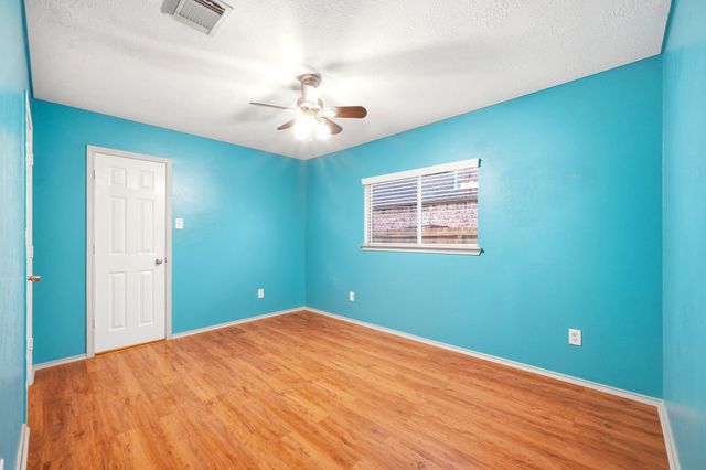 6931 Hamilton Falls Lane, Spring, TX 77379