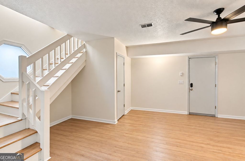 4020 Sumit Wood Drive NW, Kennesaw, GA 30152 — photo 4
