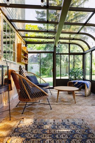 215 N Madison, Traverse City, MI 49684