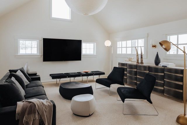 215 N Madison, Traverse City, MI 49684