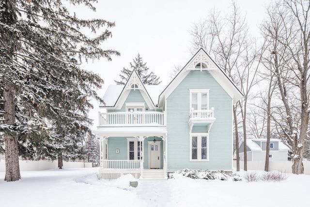 215 N Madison, Traverse City, MI 49684