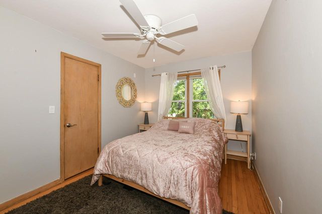 11310 W Wisconsin AVENUE, Wauwatosa, WI 53226