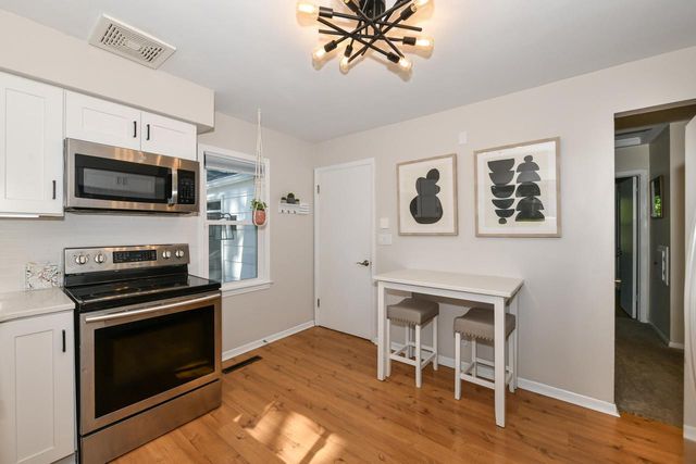 11310 W Wisconsin AVENUE, Wauwatosa, WI 53226