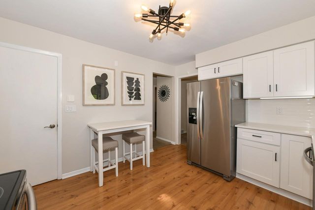 11310 W Wisconsin AVENUE, Wauwatosa, WI 53226
