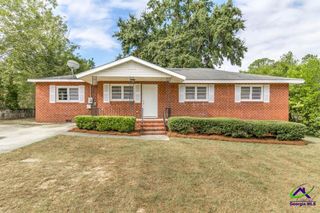 1662 Downing Circle, Macon, GA 31206