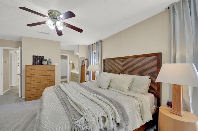 1711 Provident LN, Round Rock, TX 78664