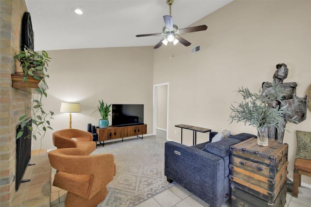 1711 Provident LN, Round Rock, TX 78664