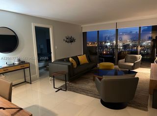 5600 N Flagler Dr 1806, West Palm Beach, FL 33407