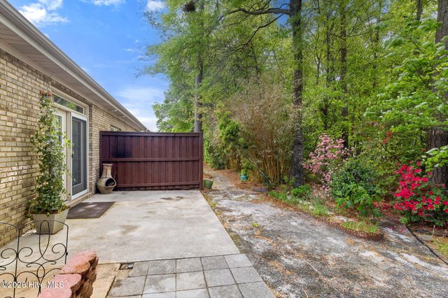 4524 Regent Drive, Wilmington, NC 28412