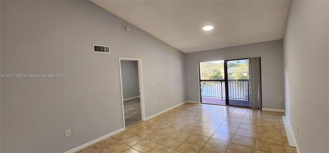 9975 Nob Hill Ln 9975, Sunrise, FL 33351