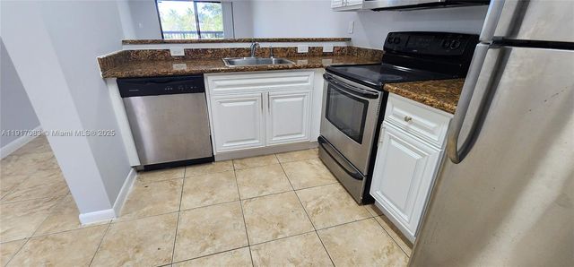 9975 Nob Hill Ln 9975, Sunrise, FL 33351