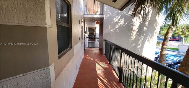 9975 Nob Hill Ln 9975, Sunrise, FL 33351