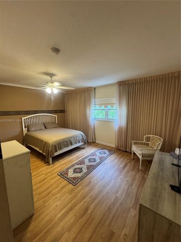 6731 Cypress Rd 410, Plantation, FL 33317