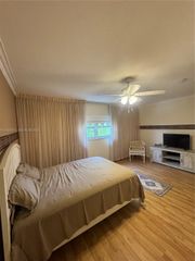 6731 Cypress Rd 410, Plantation, FL 33317