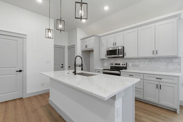 14583 Cherokee Lane, Log Cabin, TX 75148