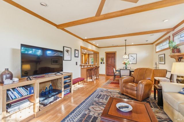 1143 Hudson Ave, St. Helena, CA 94574