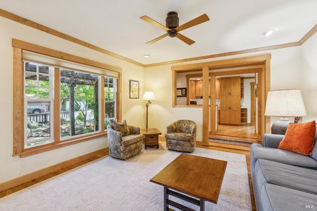 1143 Hudson Ave, St. Helena, CA 94574