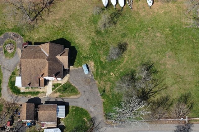 2 Prospect St, Mount Arlington Boro, NJ 07856