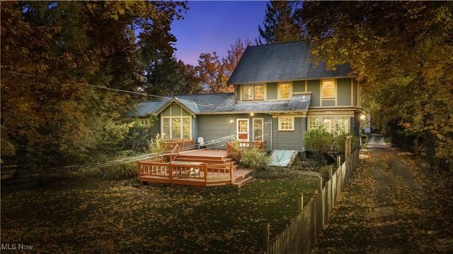 1798 Middlehurst Road, Cleveland Heights, OH 44118