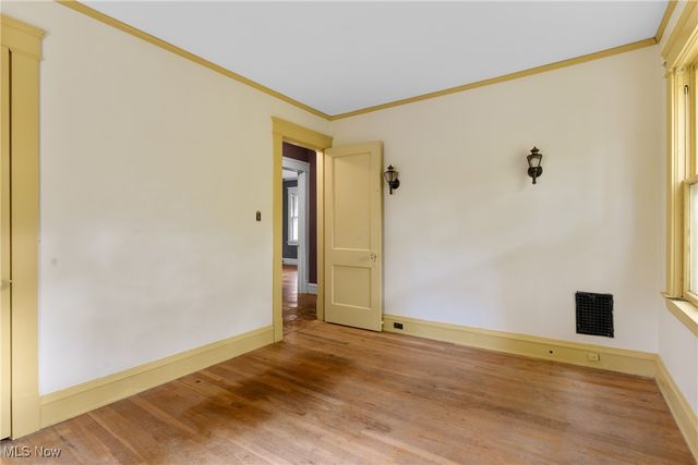 1798 Middlehurst Road, Cleveland Heights, OH 44118