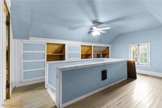 1798 Middlehurst Road, Cleveland Heights, OH 44118