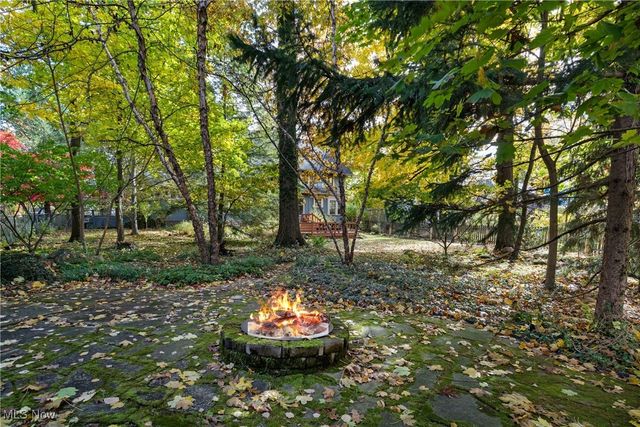 1798 Middlehurst Road, Cleveland Heights, OH 44118