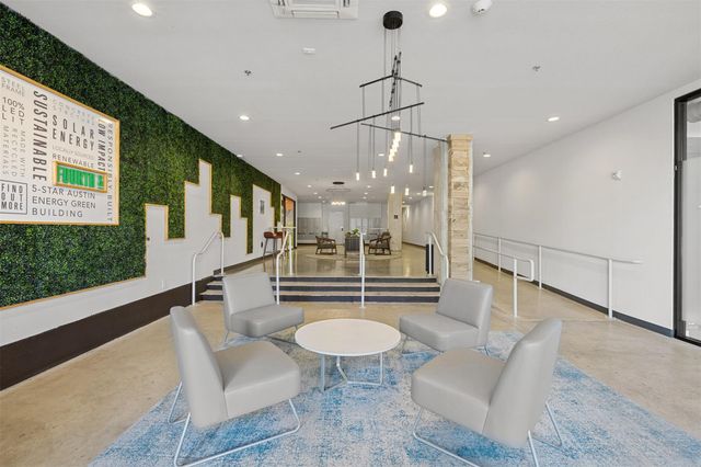 1800 E 4th ST 327, Austin, TX 78702