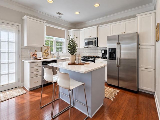 2318 Limehurst Drive NE 101, Atlanta, GA 30319