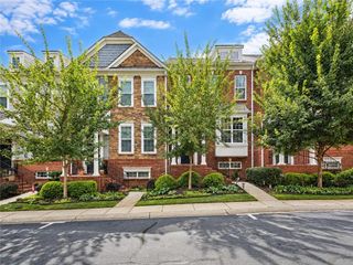 2318 Limehurst Drive NE 101, Atlanta, GA 30319