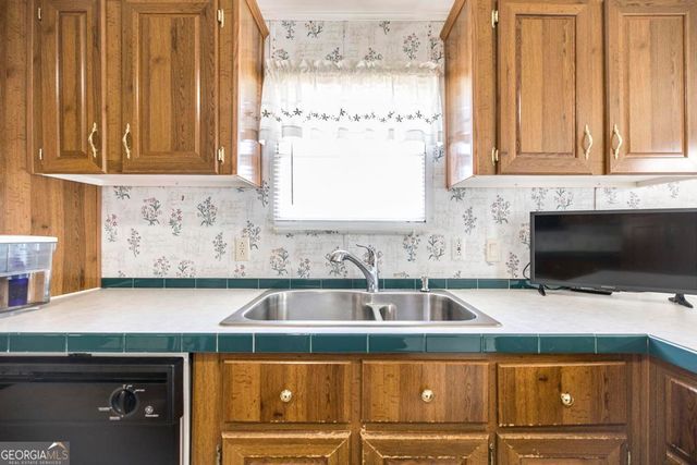 205 Arrlington Bend, Byron, GA 31008