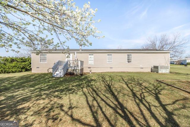 205 Arrlington Bend, Byron, GA 31008