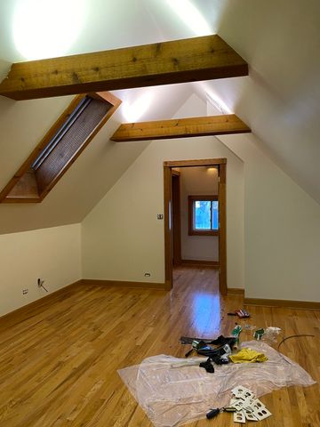 3013 W Belmont Avenue, Chicago, IL 60618