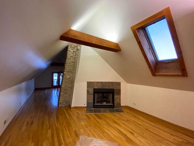3013 W Belmont Avenue, Chicago, IL 60618