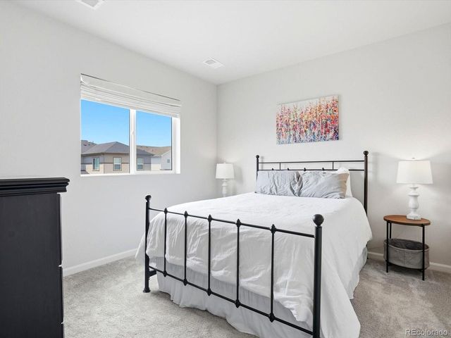 10678 Truckee St, Commerce City, CO 80022