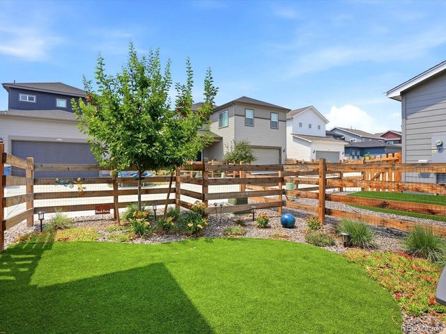 10678 Truckee St, Commerce City, CO 80022