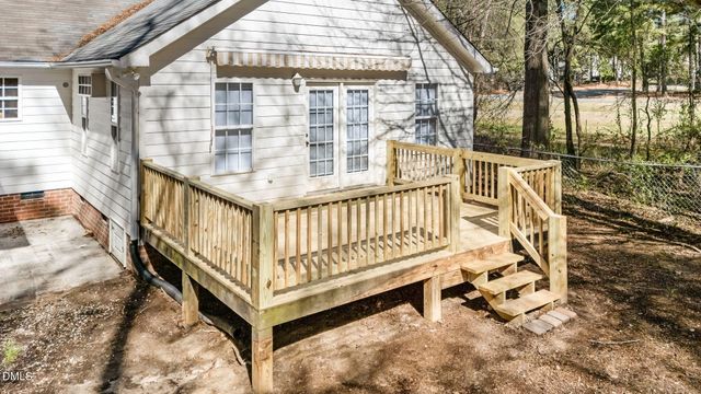 1725 Cobblestone Drive, Creedmoor, NC 27522