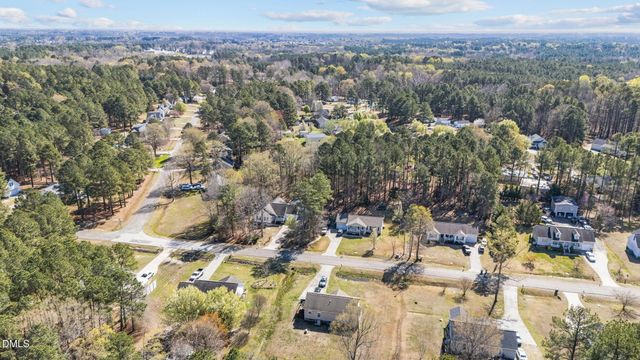 1725 Cobblestone Drive, Creedmoor, NC 27522