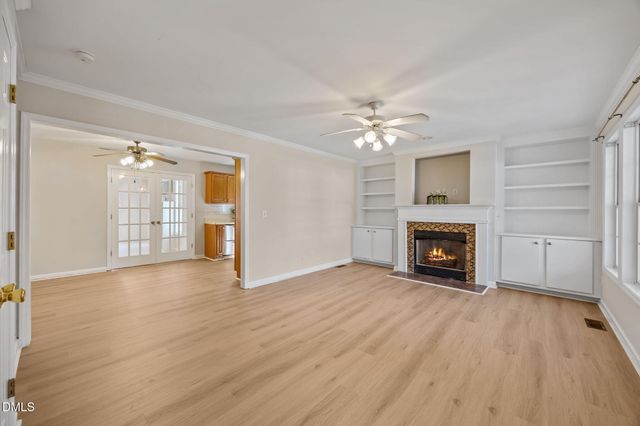 1725 Cobblestone Drive, Creedmoor, NC 27522