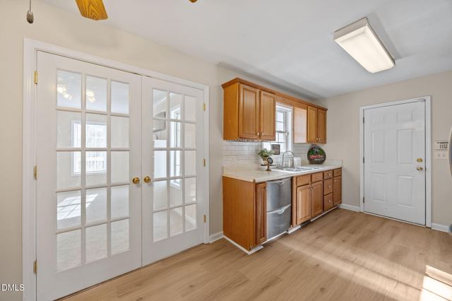 1725 Cobblestone Drive, Creedmoor, NC 27522