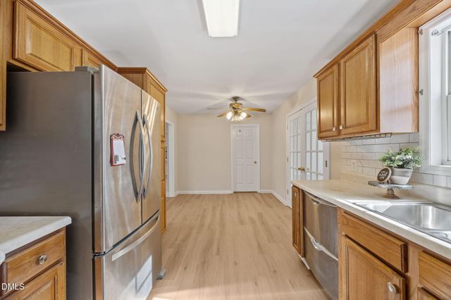 1725 Cobblestone Drive, Creedmoor, NC 27522